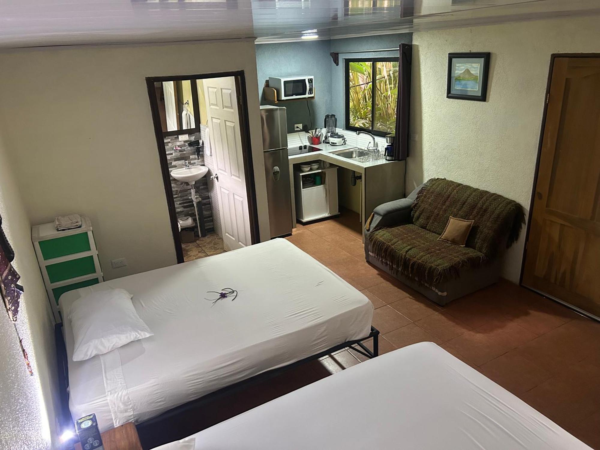 Granja Agua Azul, Wi-Fi,Ac-Wc,Parking,La Fortuna Esterno foto